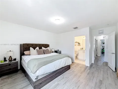 451 NW 12th Avenue Florida City FL 33034