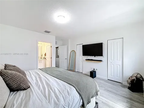 451 NW 12th Avenue Florida City FL 33034
