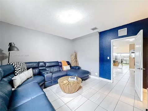 451 NW 12th Avenue Florida City FL 33034