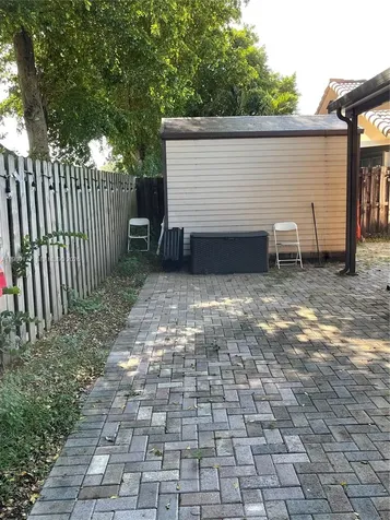 7632 NW 166th Terrace Hialeah FL 33015