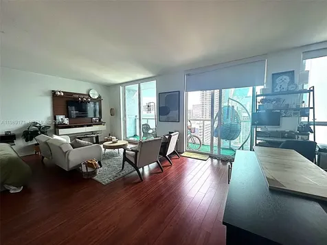244 Biscayne Boulevard Miami FL 33132