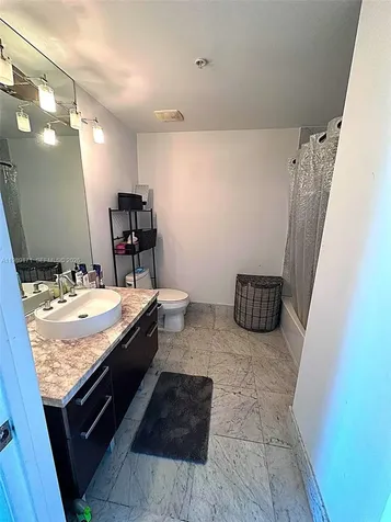 244 Biscayne Boulevard Miami FL 33132