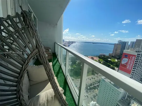 244 Biscayne Boulevard Miami FL 33132