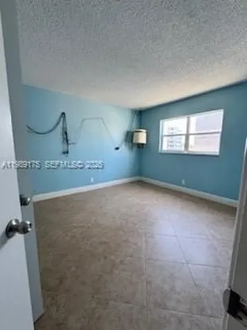 421 NE 14th Avenue Hallandale Beach FL 33009
