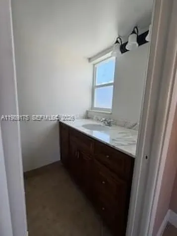 421 NE 14th Avenue Hallandale Beach FL 33009