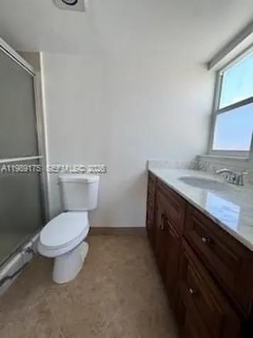 421 NE 14th Avenue Hallandale Beach FL 33009