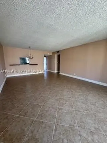 421 NE 14th Avenue Hallandale Beach FL 33009