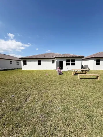 2402 SE 30th Street Homestead FL 33035