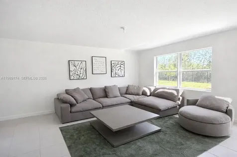 2402 SE 30th Street Homestead FL 33035
