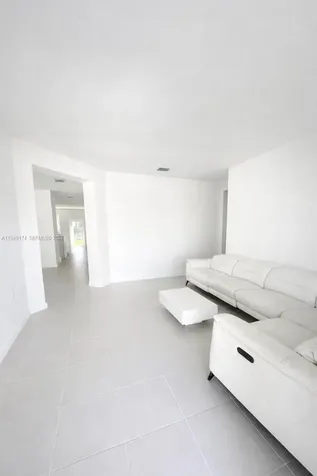 2402 SE 30th Street Homestead FL 33035