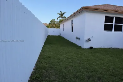 27440 SW 135th Avenue Road Homestead FL 33032