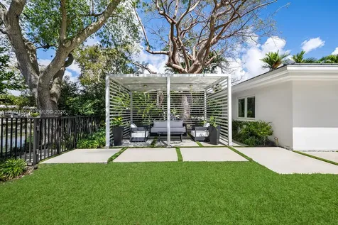 6120 Riviera Drive Coral Gables FL 33146