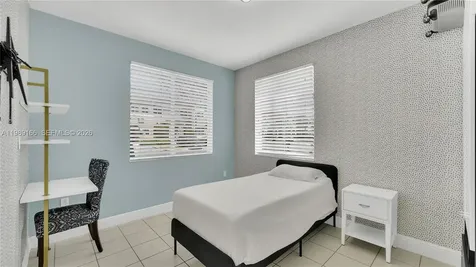 2342 SE 10th Street Homestead FL 33035