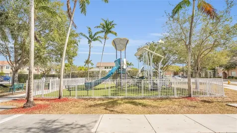 2342 SE 10th Street Homestead FL 33035