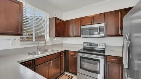 2342 SE 10th Street Homestead FL 33035