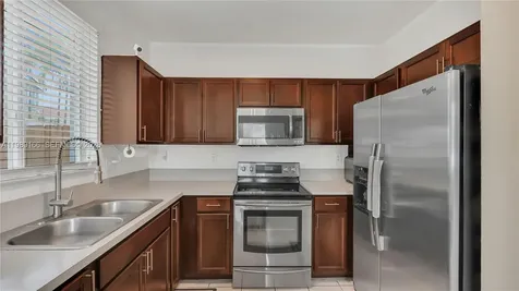 2342 SE 10th Street Homestead FL 33035
