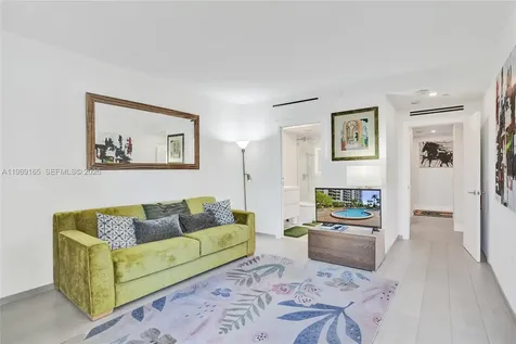 520 Brickell Key Drive Miami FL 33131