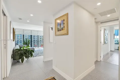 520 Brickell Key Drive Miami FL 33131