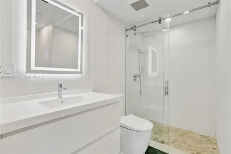 520 Brickell Key Drive Miami FL 33131