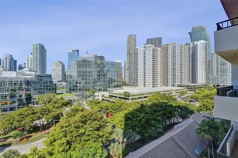 520 Brickell Key Drive Miami FL 33131