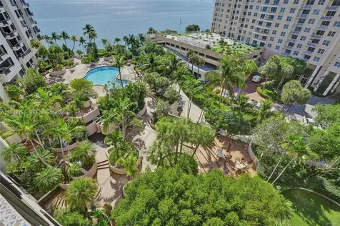 520 Brickell Key Drive Miami FL 33131