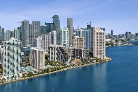 520 Brickell Key Drive Miami FL 33131