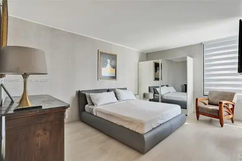 520 Brickell Key Drive Miami FL 33131