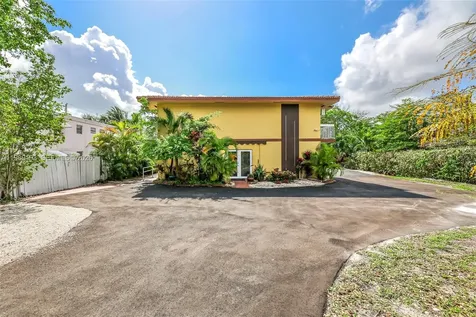 12085 W Dixie Highway Biscayne Park FL 33161