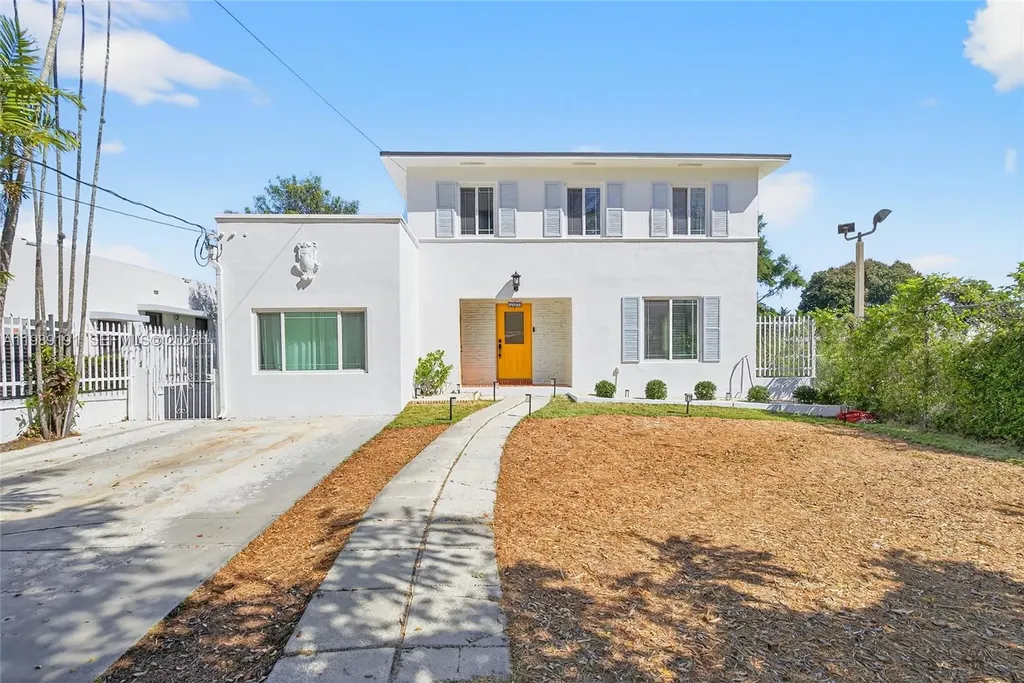 2431 SW 4th Street Miami FL 33135