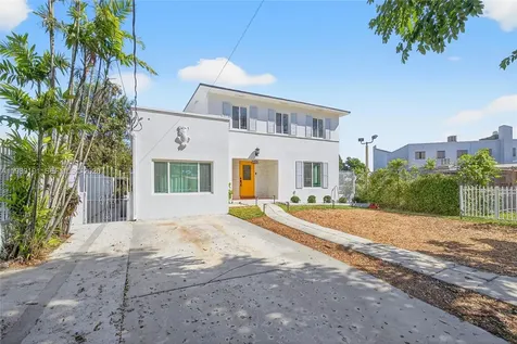 2431 SW 4th Street Miami FL 33135