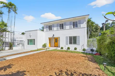 2431 SW 4th Street Miami FL 33135