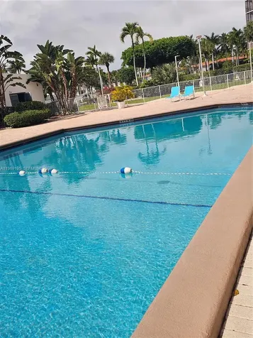 20400 W Country Club Drive Aventura FL 33180