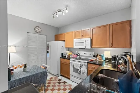 19655 E Country Club Drive Aventura FL 33180