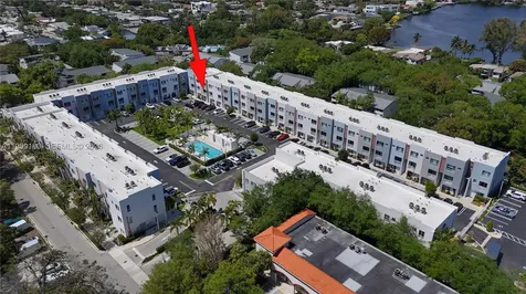 2555 NE 193rd Street Miami FL 33180