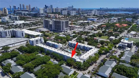 2555 NE 193rd Street Miami FL 33180