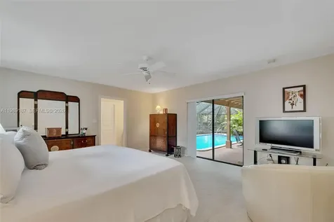 16745 SW 74th Court Palmetto Bay FL 33157