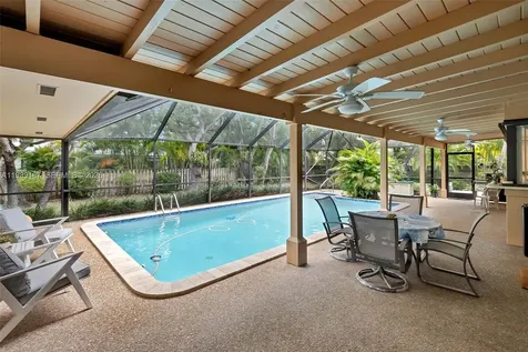 16745 SW 74th Court Palmetto Bay FL 33157