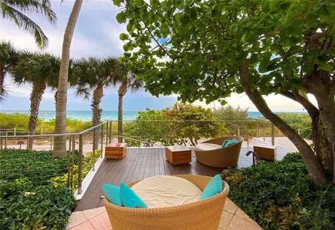 6899 Collins Avenue Miami Beach FL 33141