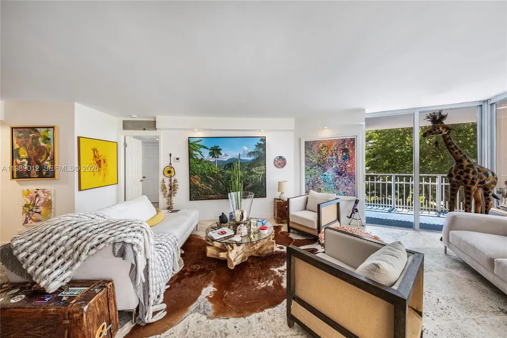 2000 Towerside Terrace Miami FL 33138
