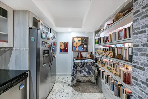 2000 Towerside Terrace Miami FL 33138