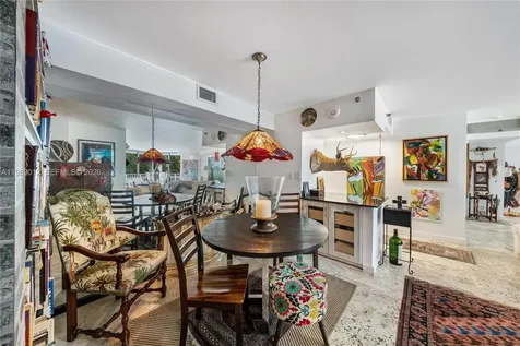 2000 Towerside Terrace Miami FL 33138