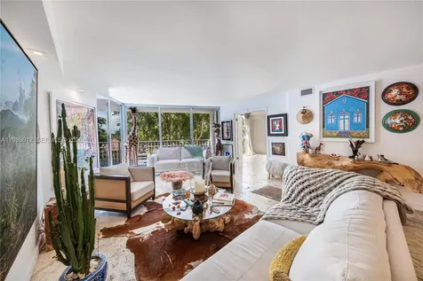 2000 Towerside Terrace Miami FL 33138