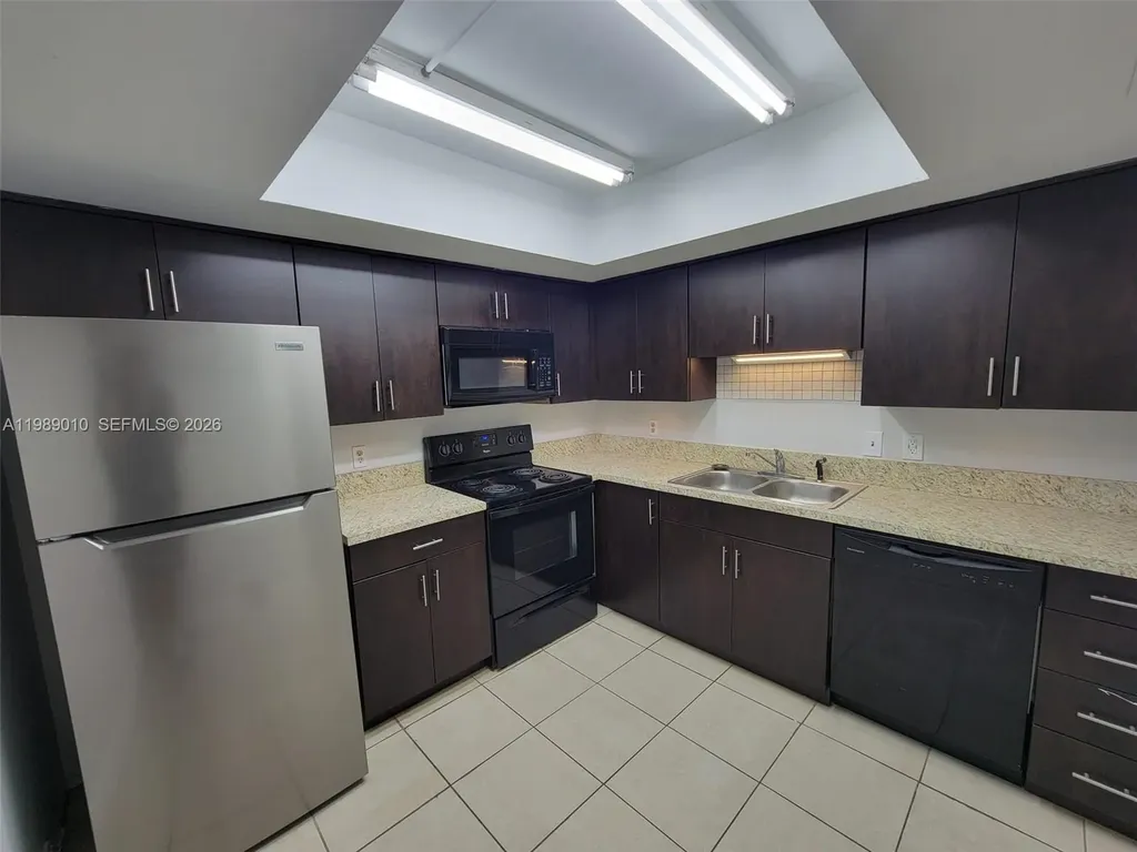5881 NW 57th Avenue Tamarac FL 33319
