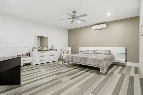 1010 SW 149th Lane Sunrise FL 33326