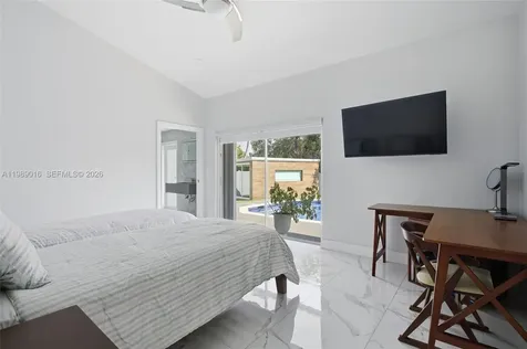 1010 SW 149th Lane Sunrise FL 33326