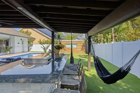 1010 SW 149th Lane Sunrise FL 33326