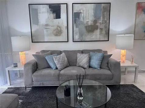 3301 N Country Club Drive Aventura FL 33180
