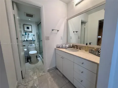 3301 N Country Club Drive Aventura FL 33180