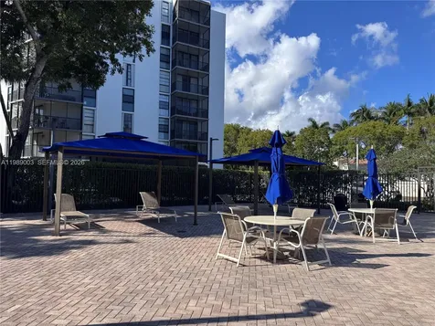 3301 N Country Club Drive Aventura FL 33180