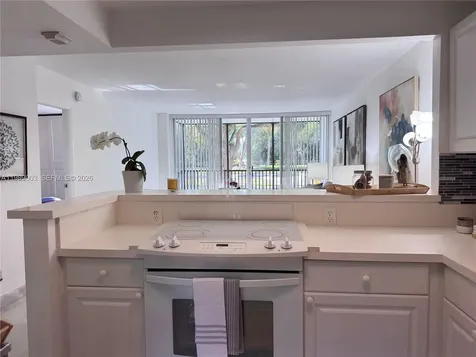 3301 N Country Club Drive Aventura FL 33180